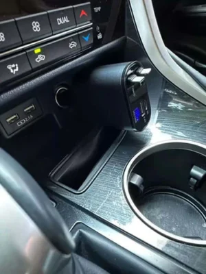 DriveHarmony™ Retractable Fast Car Charger photo review